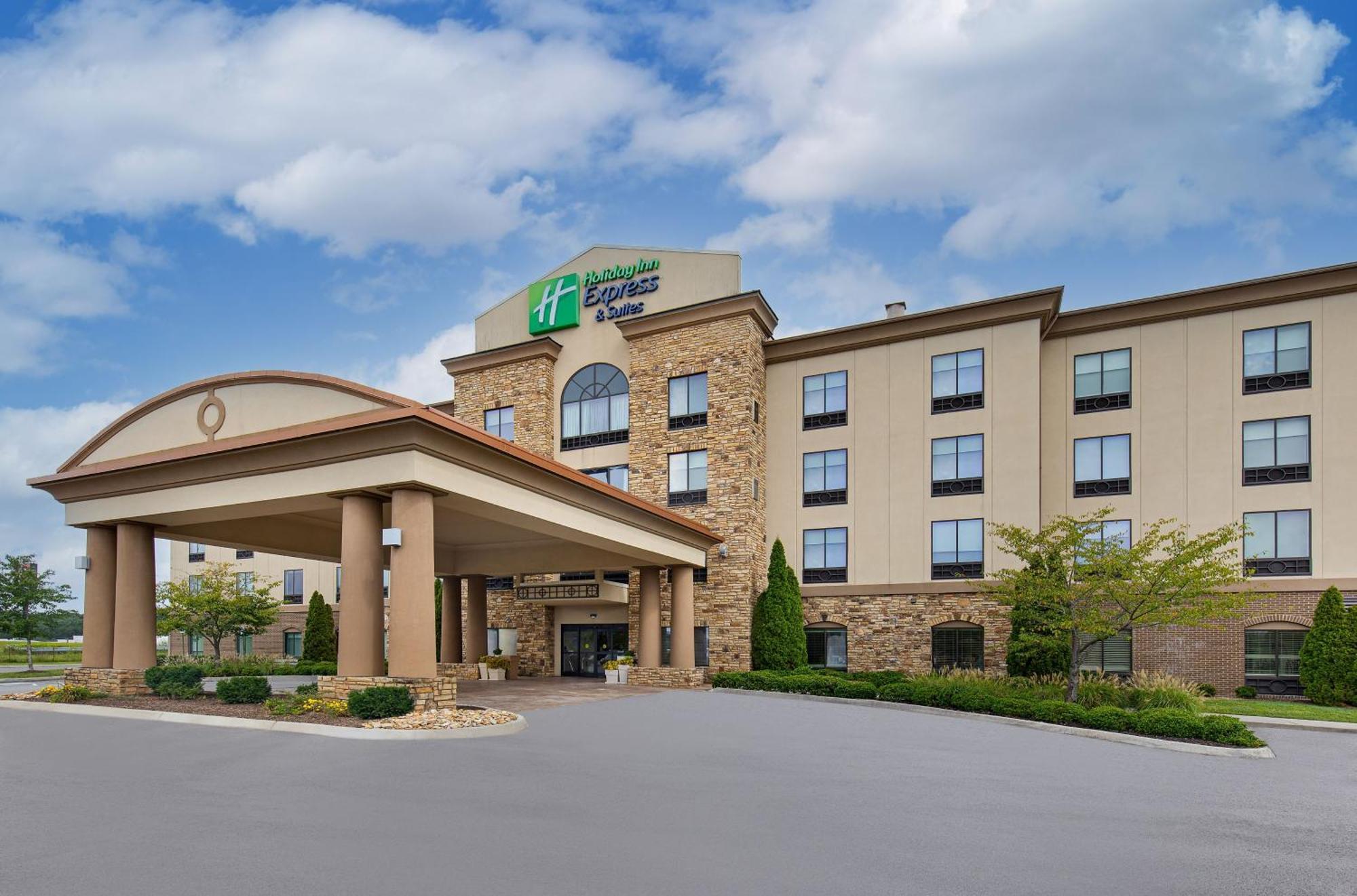 Holiday Inn Express & Suites - Cleveland Northwest By Ihg Ngoại thất bức ảnh