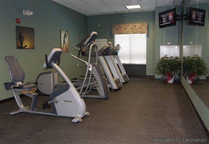 Holiday Inn Express & Suites - Cleveland Northwest By Ihg Ngoại thất bức ảnh